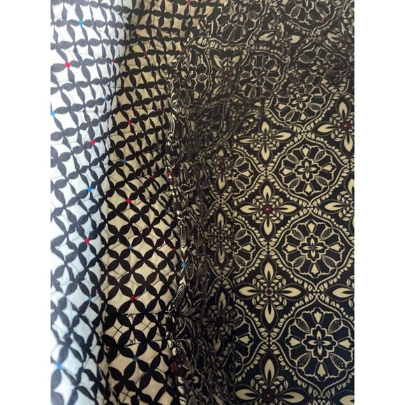 Vera Bradley Large Tote Bag With Striped Zipper & Black Floral Pattern - Picture 9 of 13